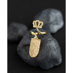 Crown design gold plated nail ring.